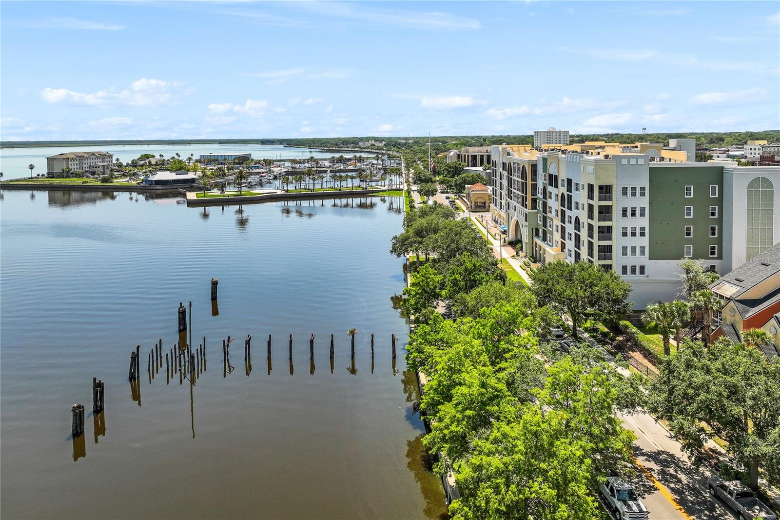 225 W SEMINOLE BOULEVARD 607
