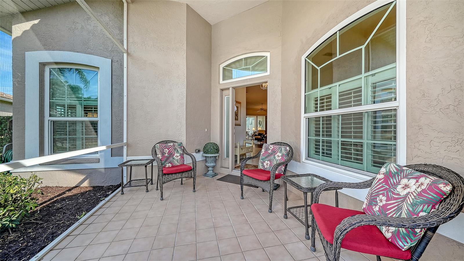 9429 FOREST HILLS CIRCLE