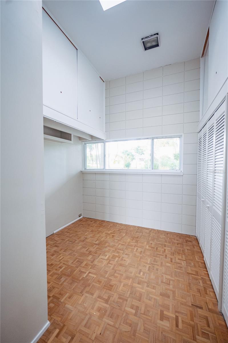 HIGHLAND PARK SUB - Residential