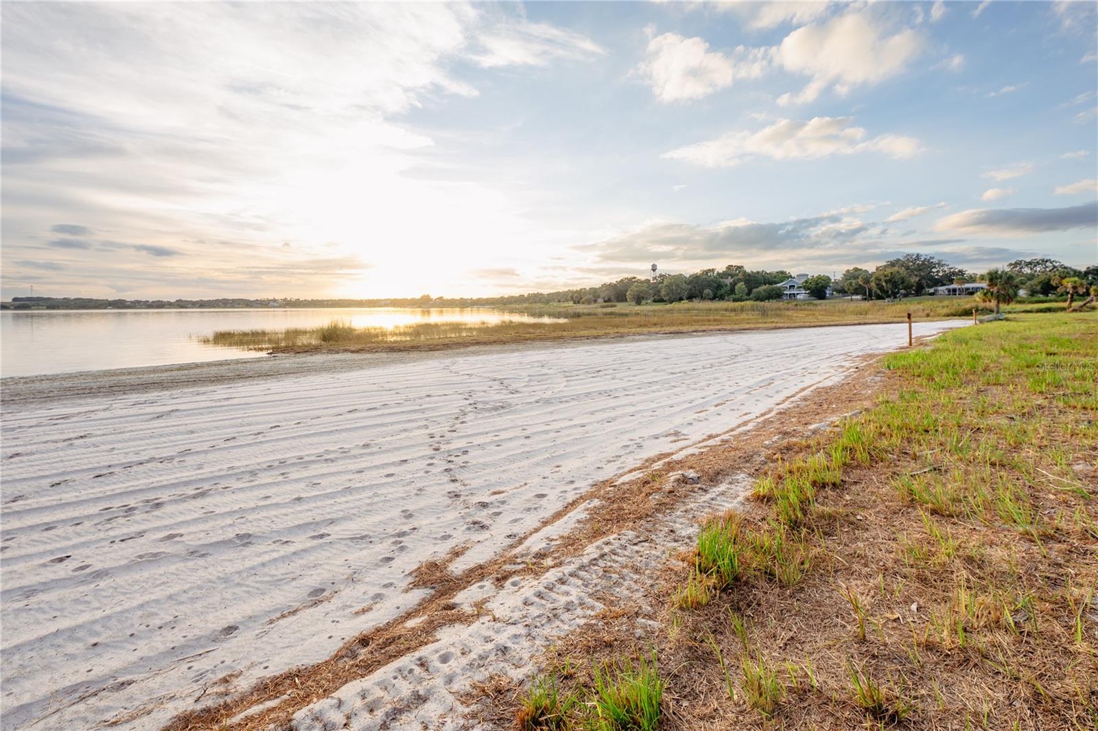 HIGHLAND PARK SUB - Residential