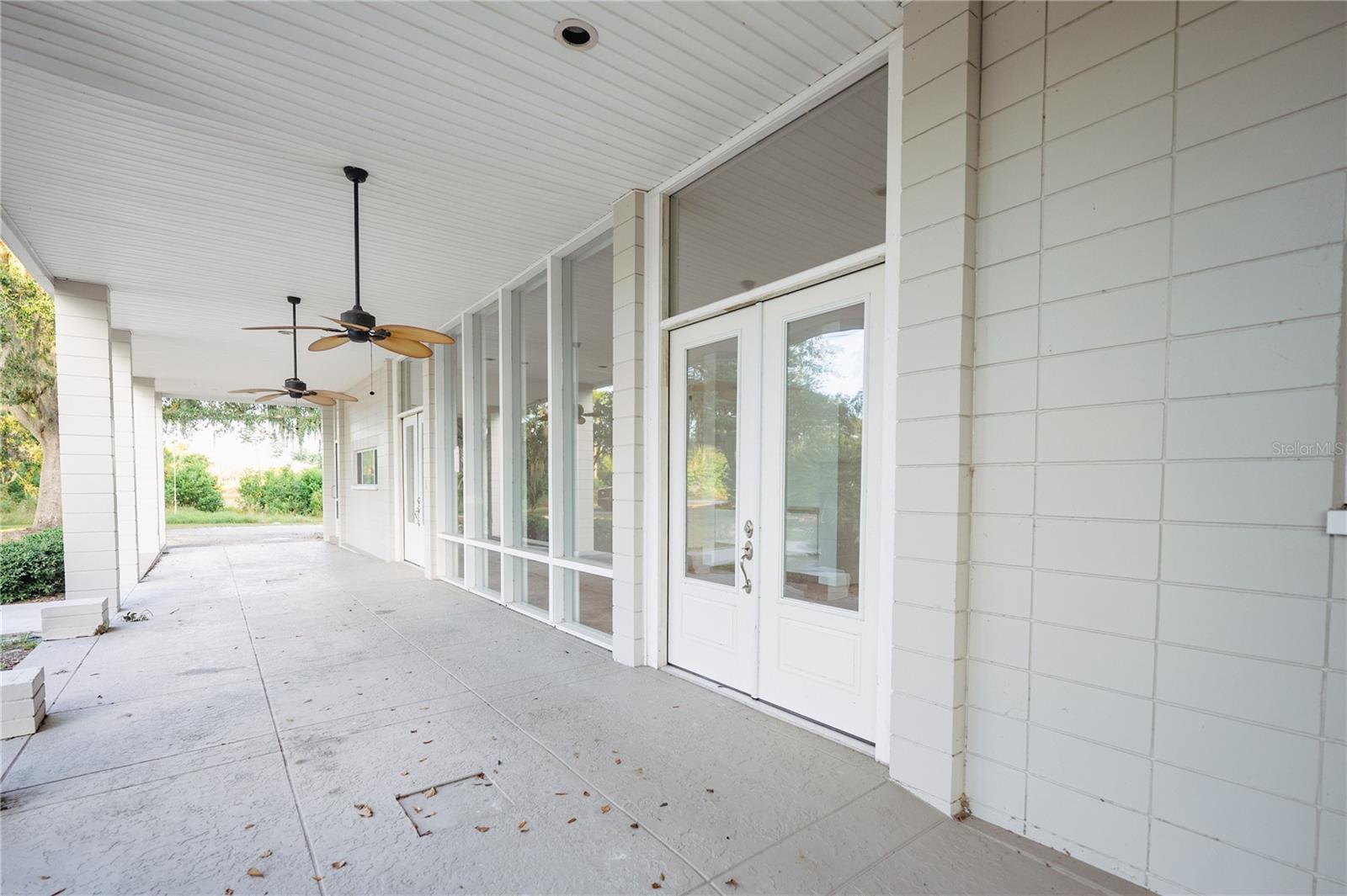 1938 HIGHLAND PARK DRIVE S