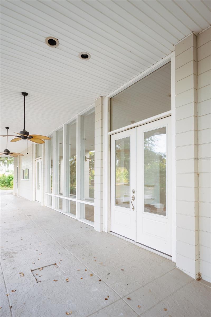 1938 HIGHLAND PARK DRIVE S