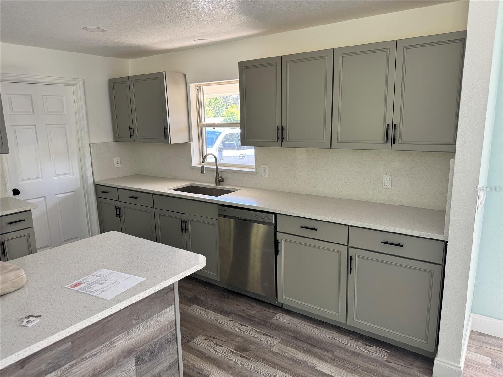 IMPERIAL ESTATES - Residential Lease