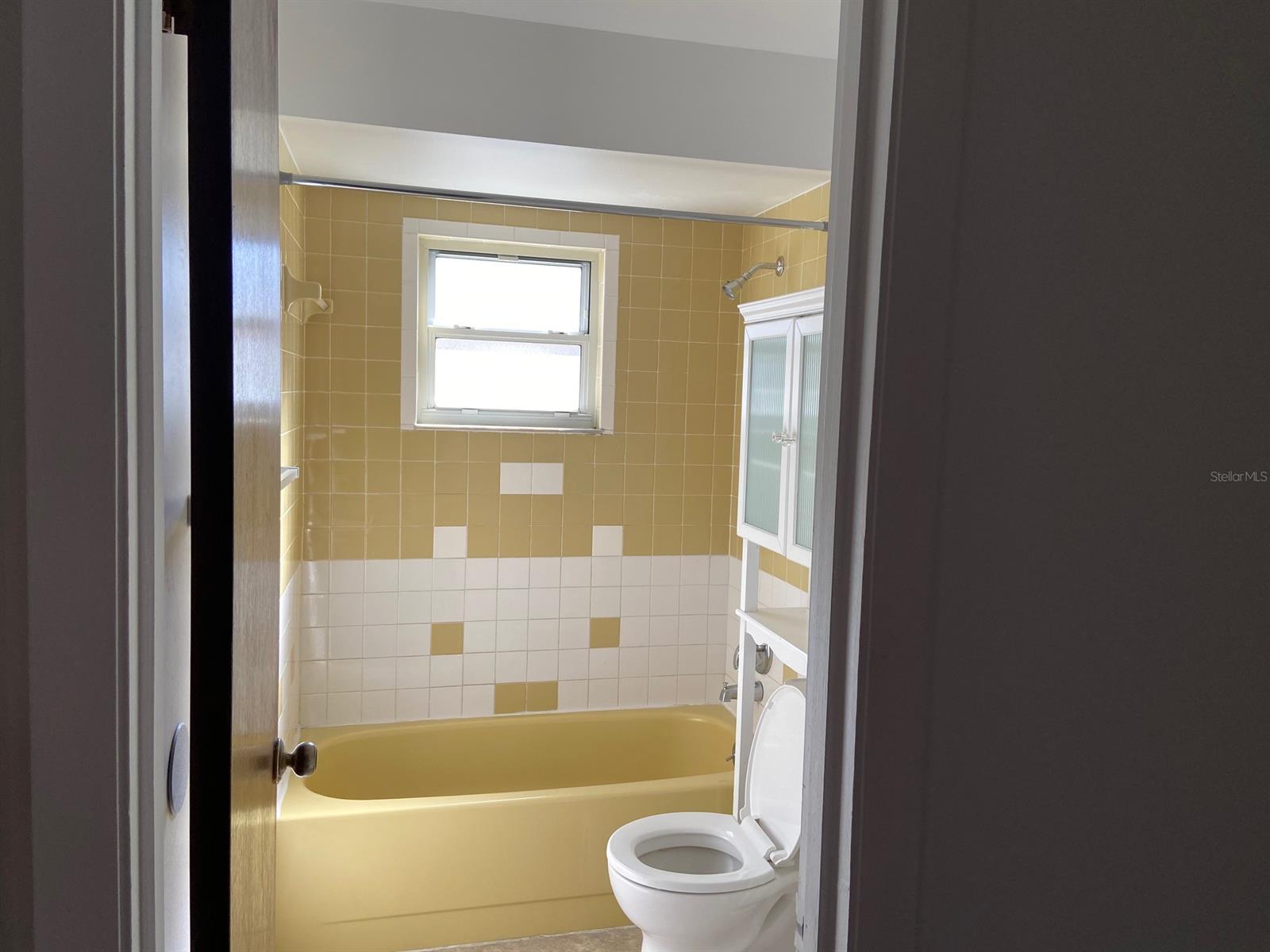 Wildwood Unit 01 - Residential Lease