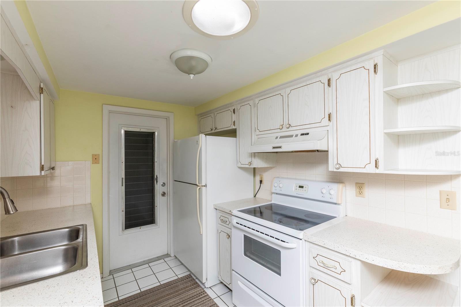 PALM TERRACE GARDENS - Residential