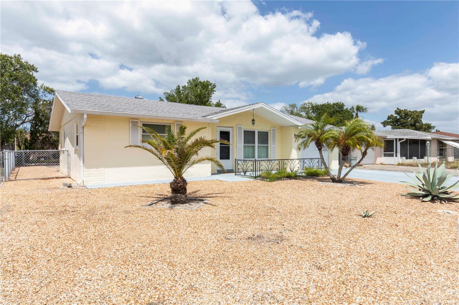 PALM TERRACE GARDENS - Residential