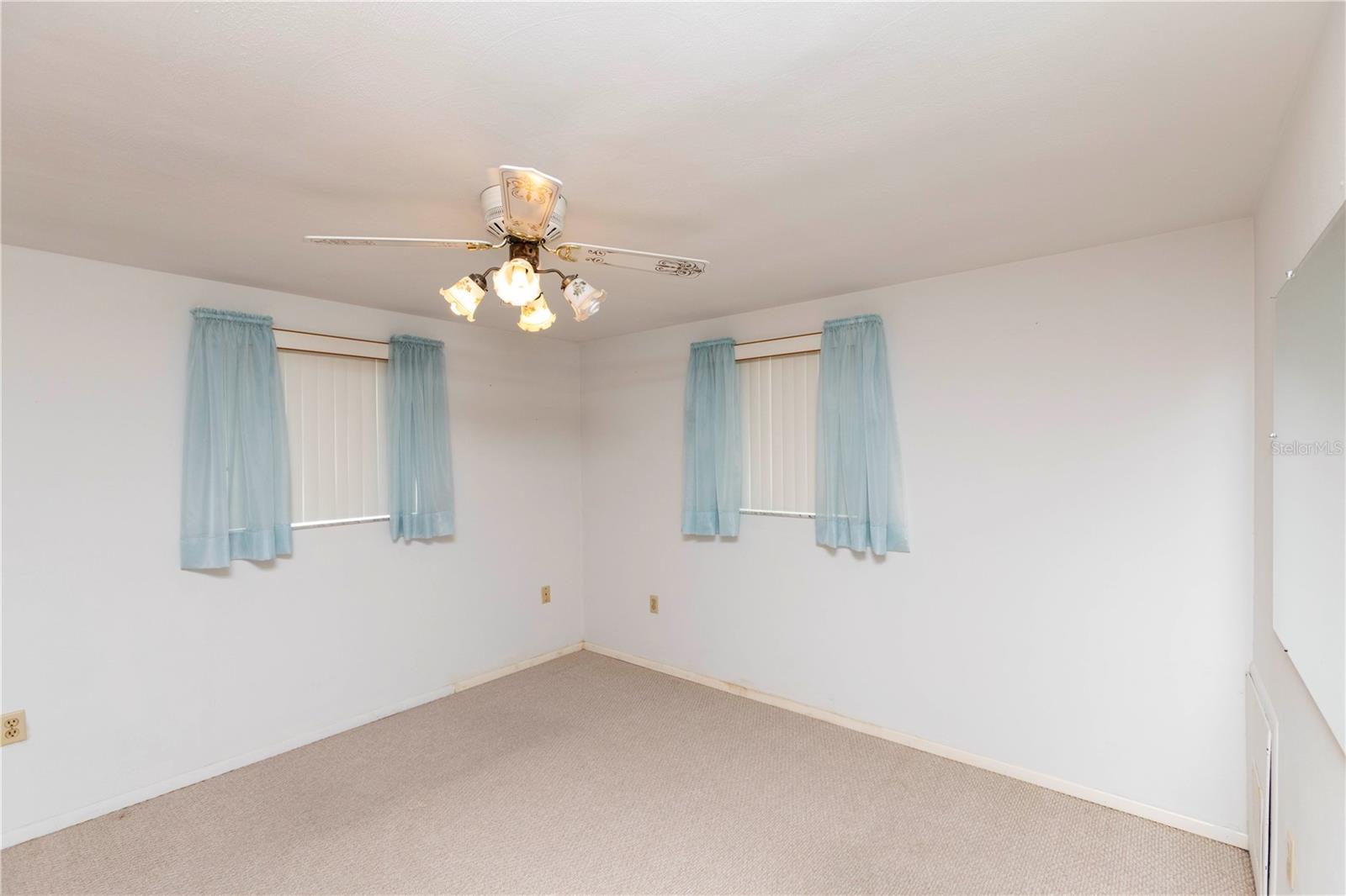 PALM TERRACE GARDENS - Residential