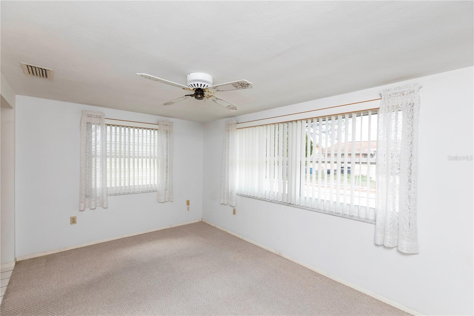 PALM TERRACE GARDENS - Residential