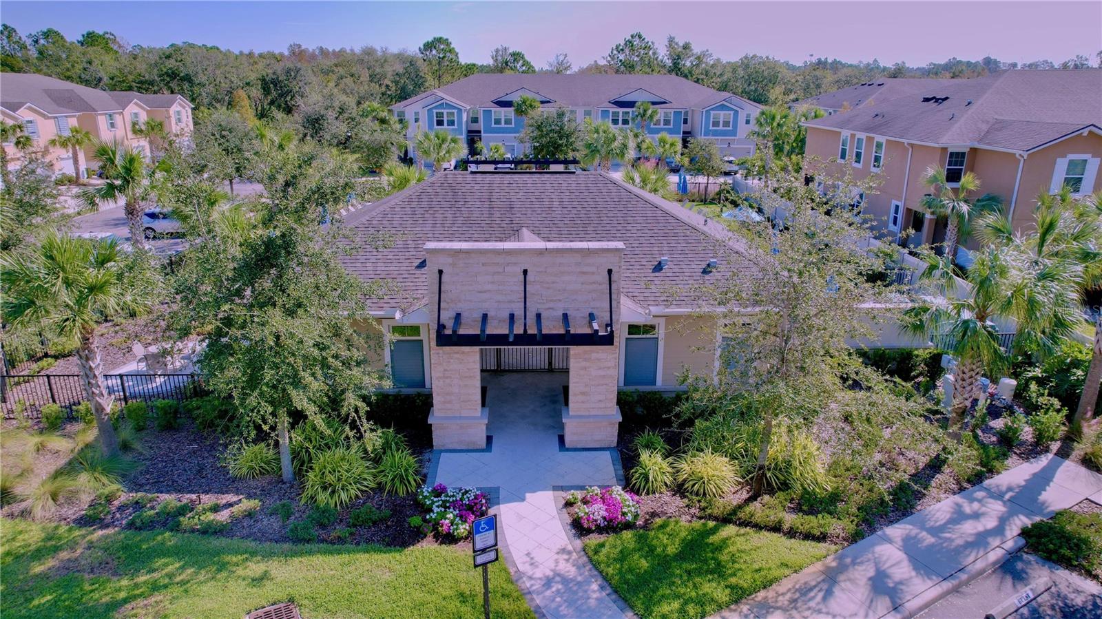 LAKESHORE PRESERVE - Residential