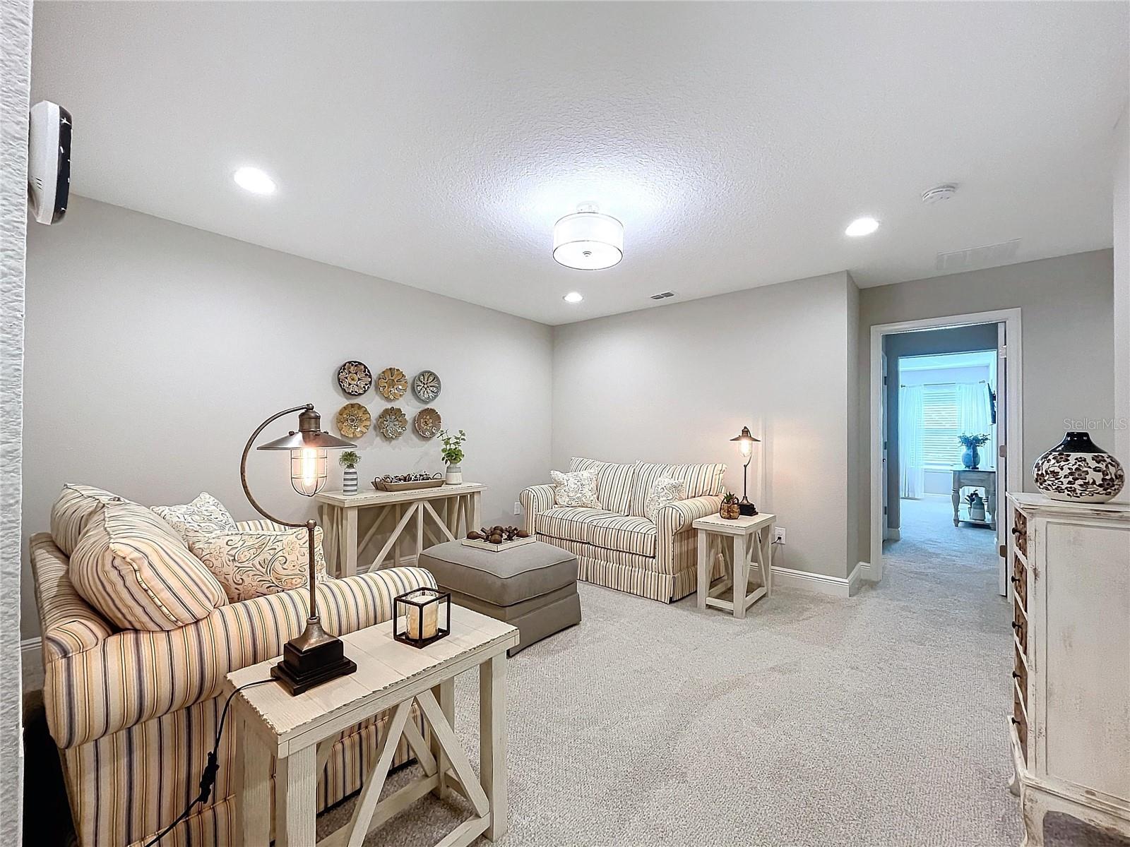 LAKESHORE PRESERVE - Residential