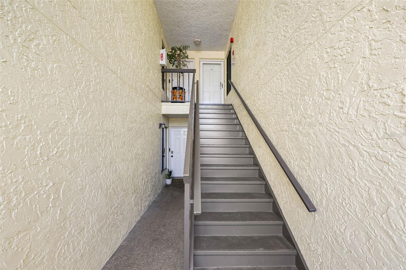 HIDDEN BAY VILLAS CONDO - Residential