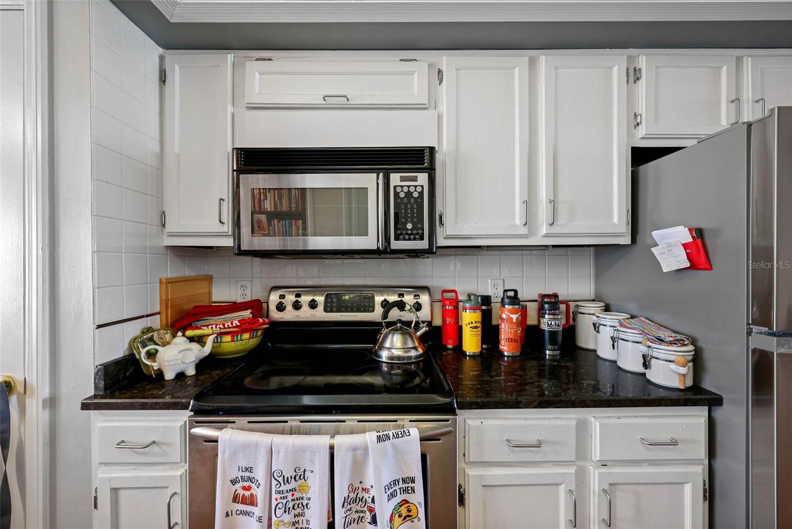 HIDDEN BAY VILLAS CONDO - Residential