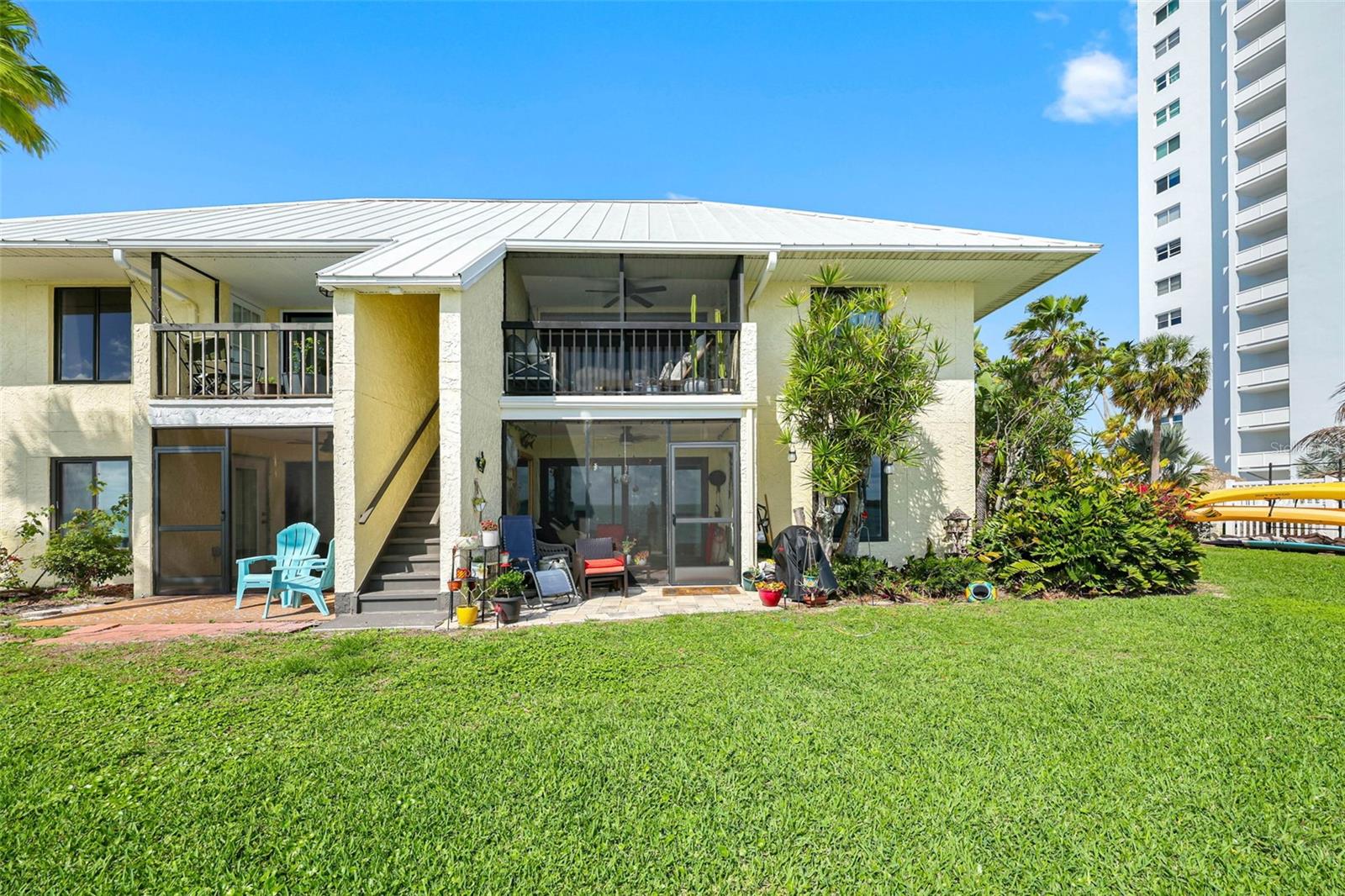 HIDDEN BAY VILLAS CONDO - Residential