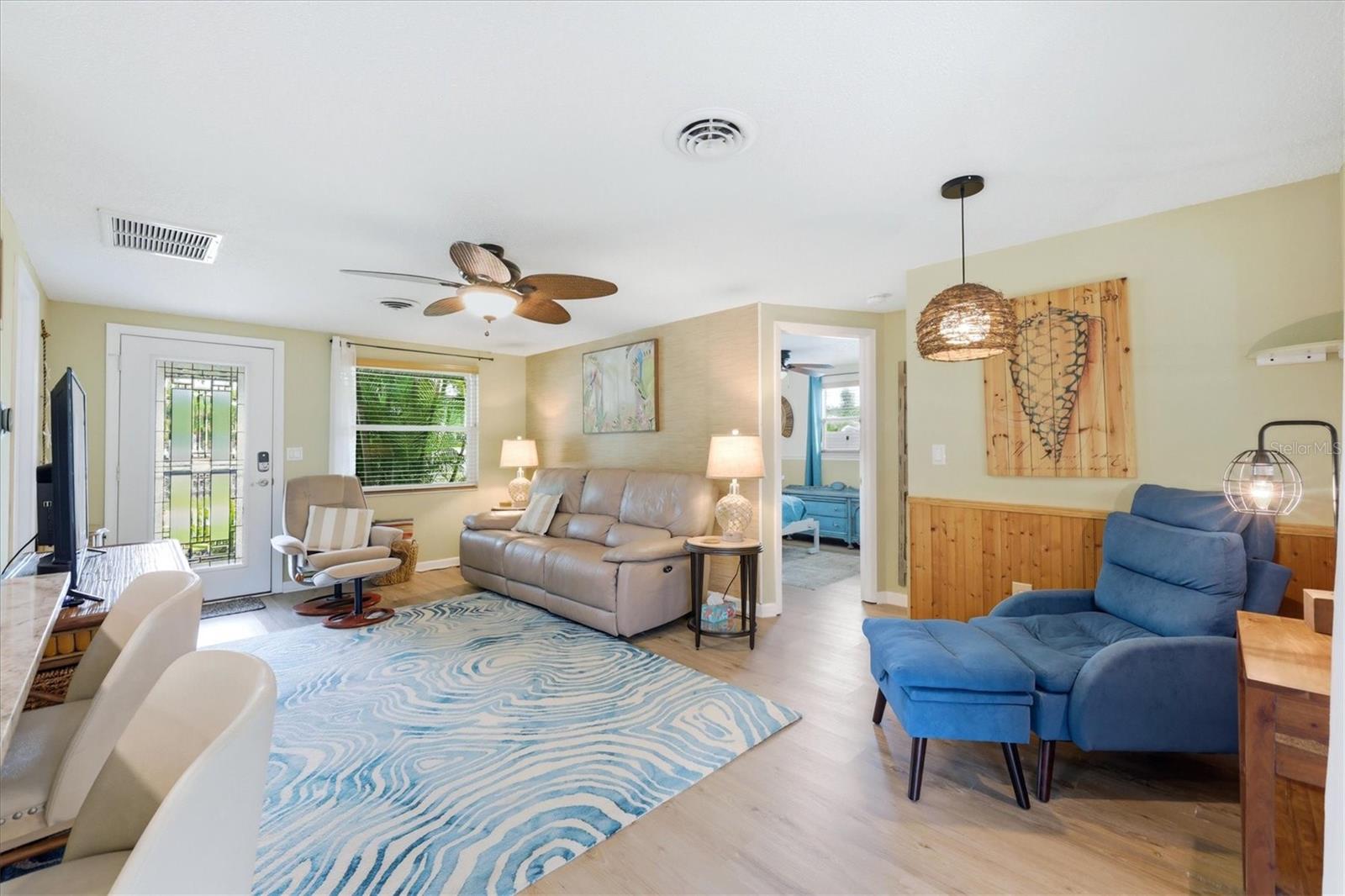 SOUTH VENICE - Residential