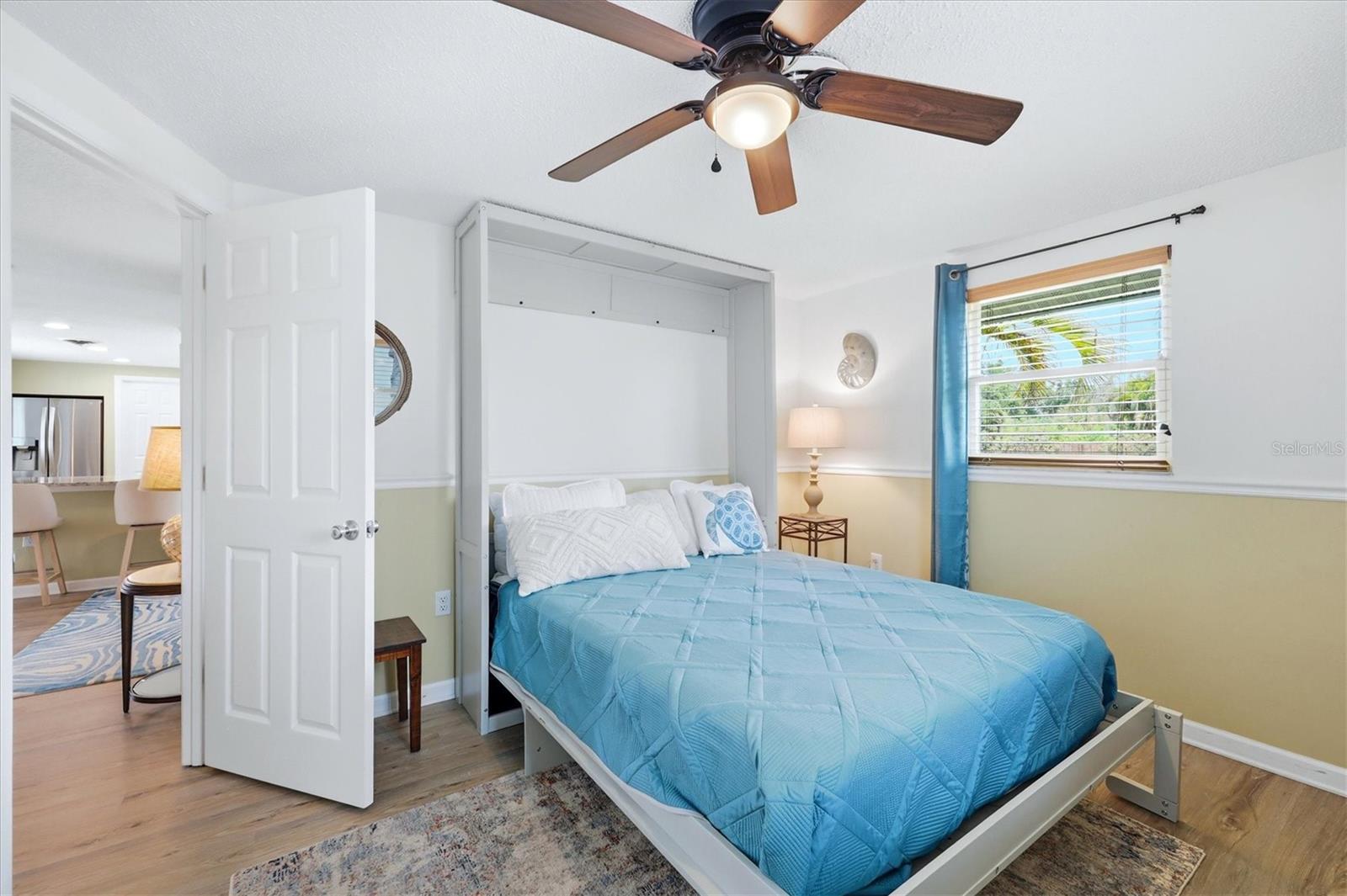 SOUTH VENICE - Residential