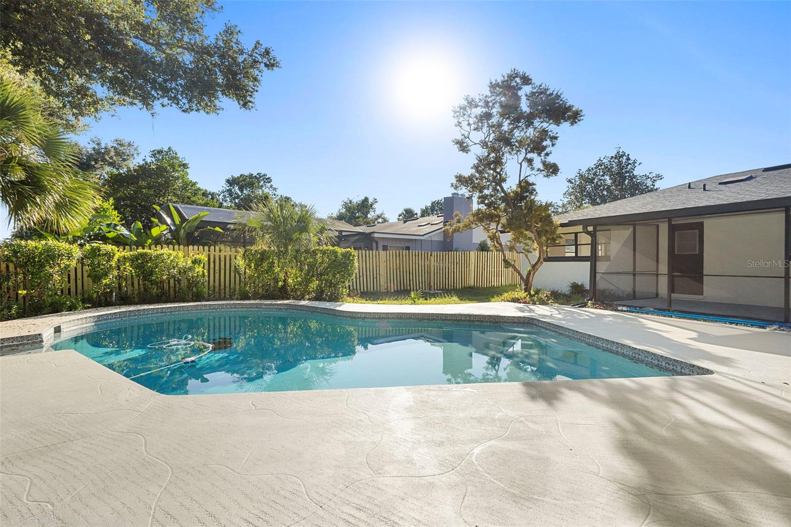 SWEETWATER OAKS - Residential