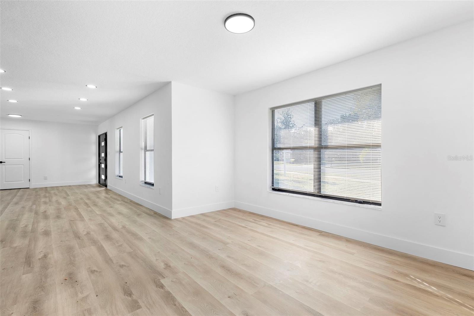 SWEETWATER OAKS - Residential