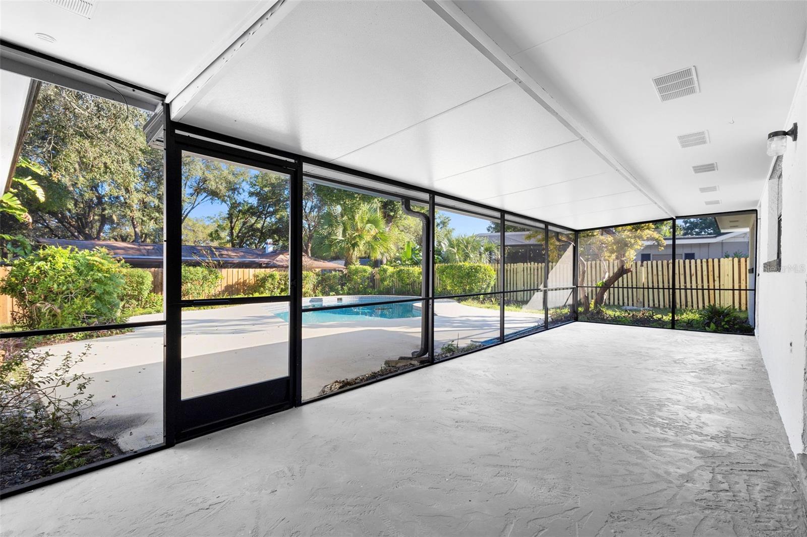 SWEETWATER OAKS - Residential