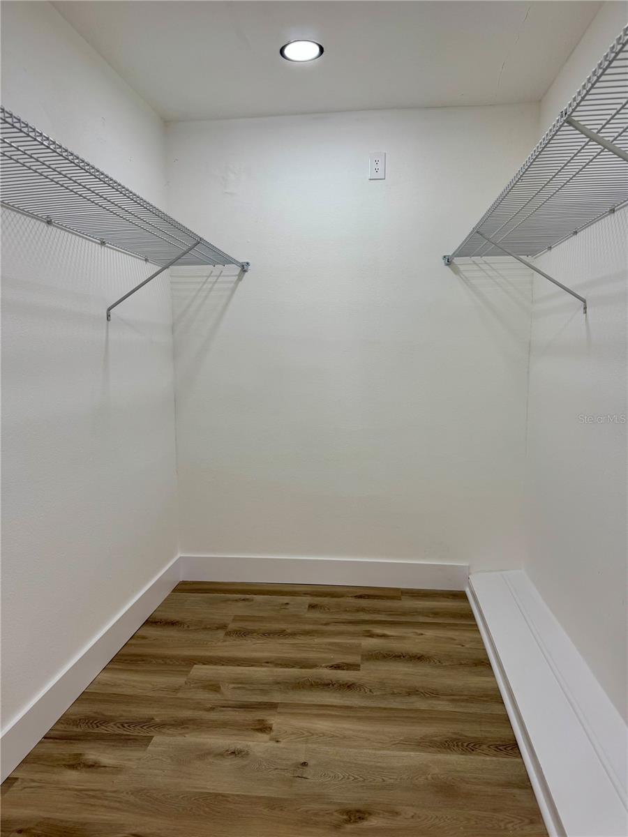 SWEETWATER OAKS - Residential