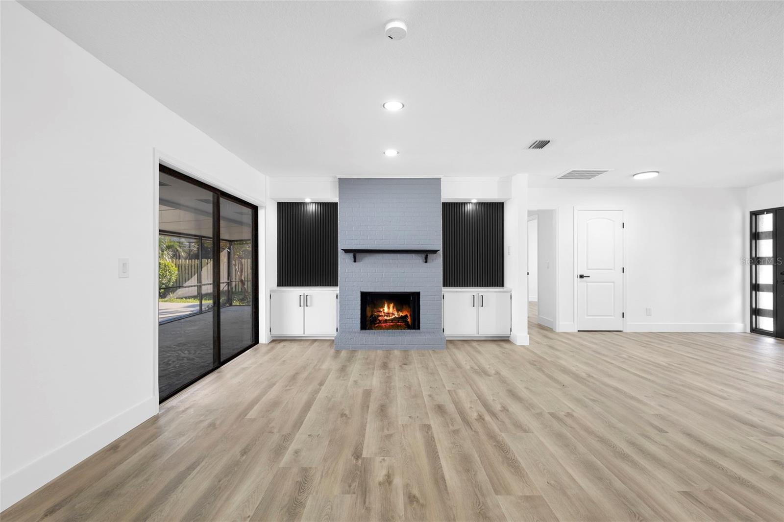 SWEETWATER OAKS - Residential