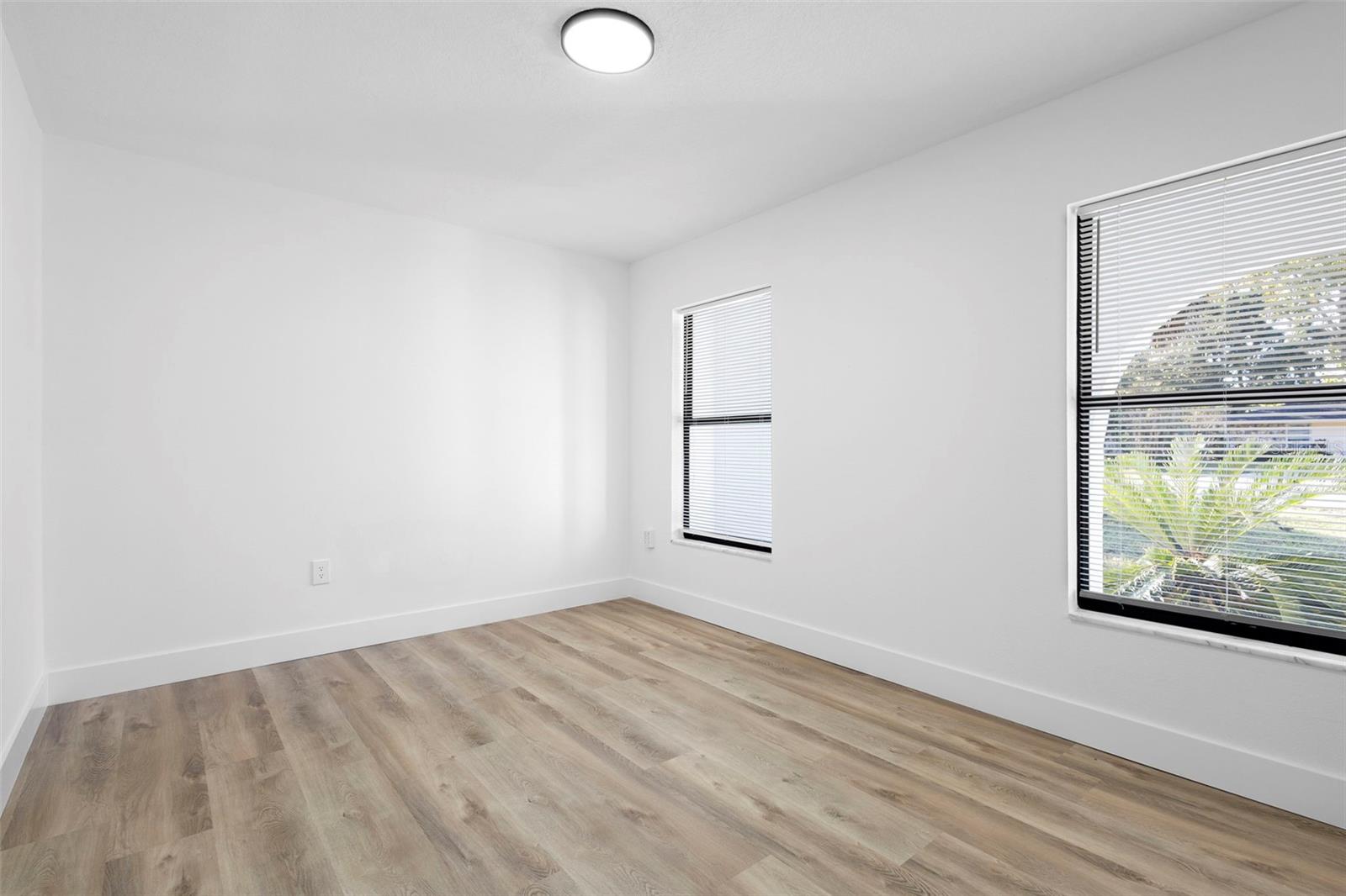 SWEETWATER OAKS - Residential