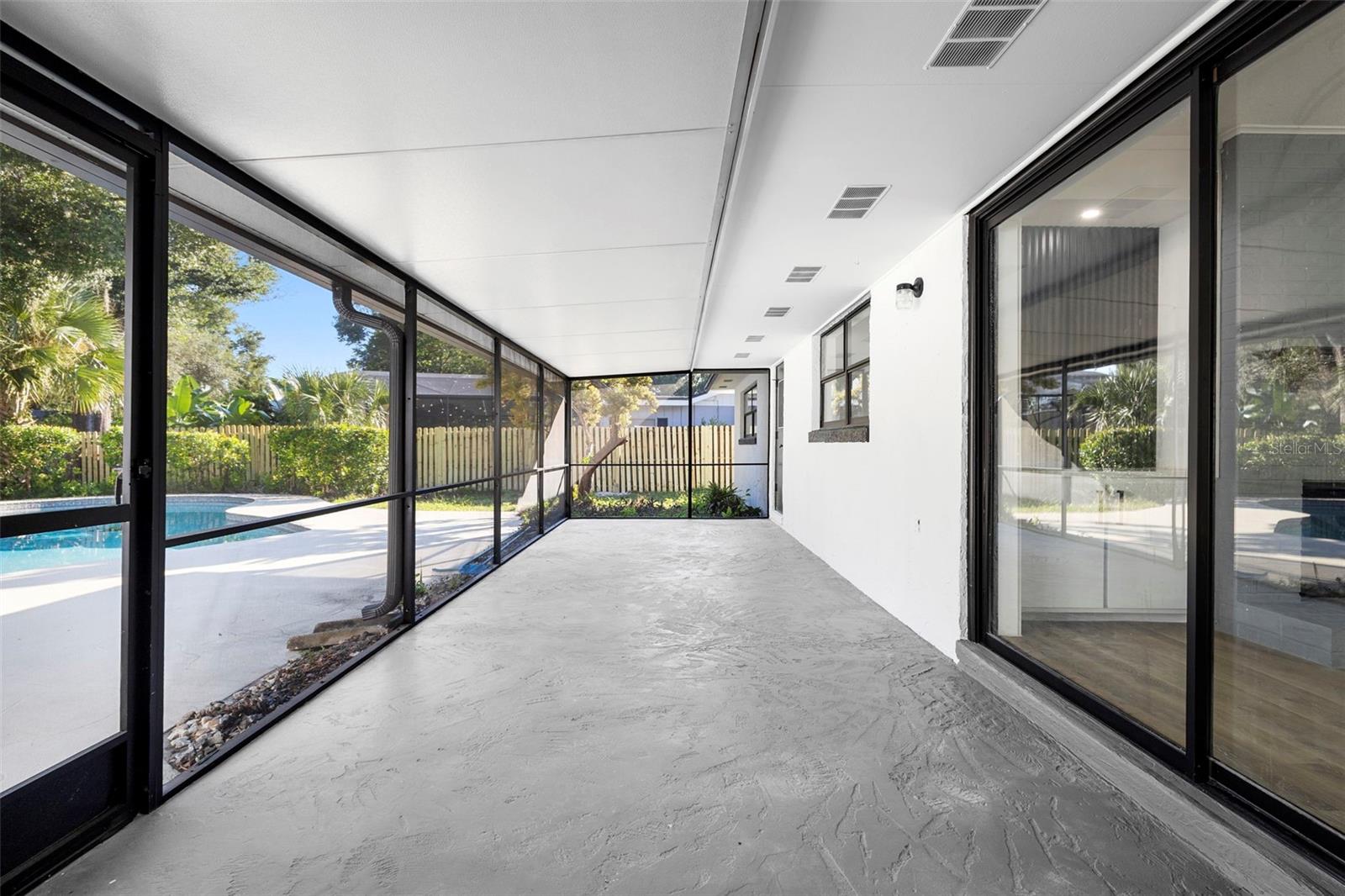 SWEETWATER OAKS - Residential