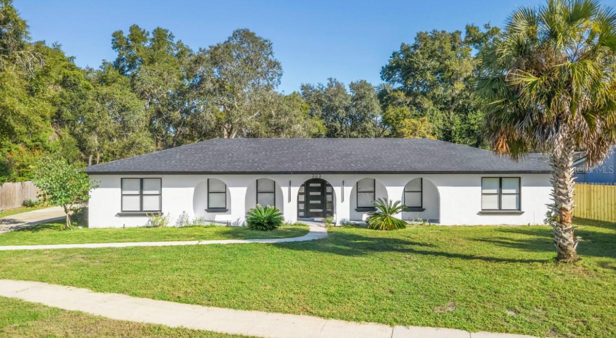 SWEETWATER OAKS - Residential