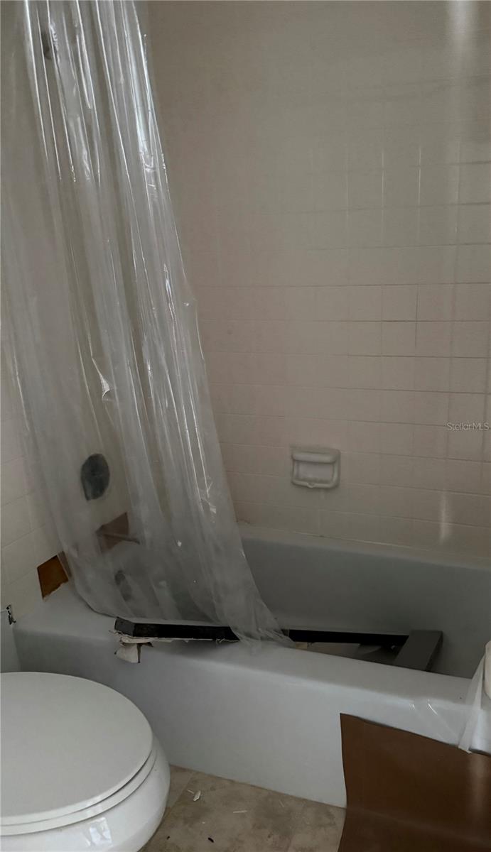 FAIRWINDS VILLAGE 2 - Residential