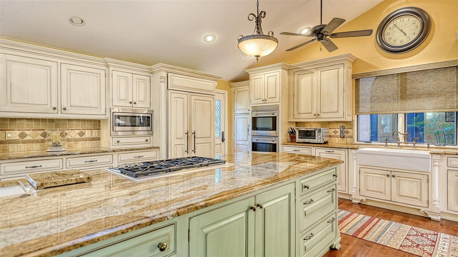 COUNTRY CLUB SHORES SEC 04 - Residential