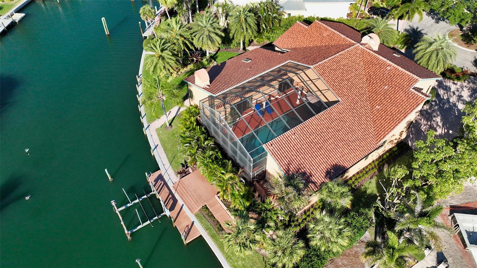 COUNTRY CLUB SHORES SEC 04 - Residential