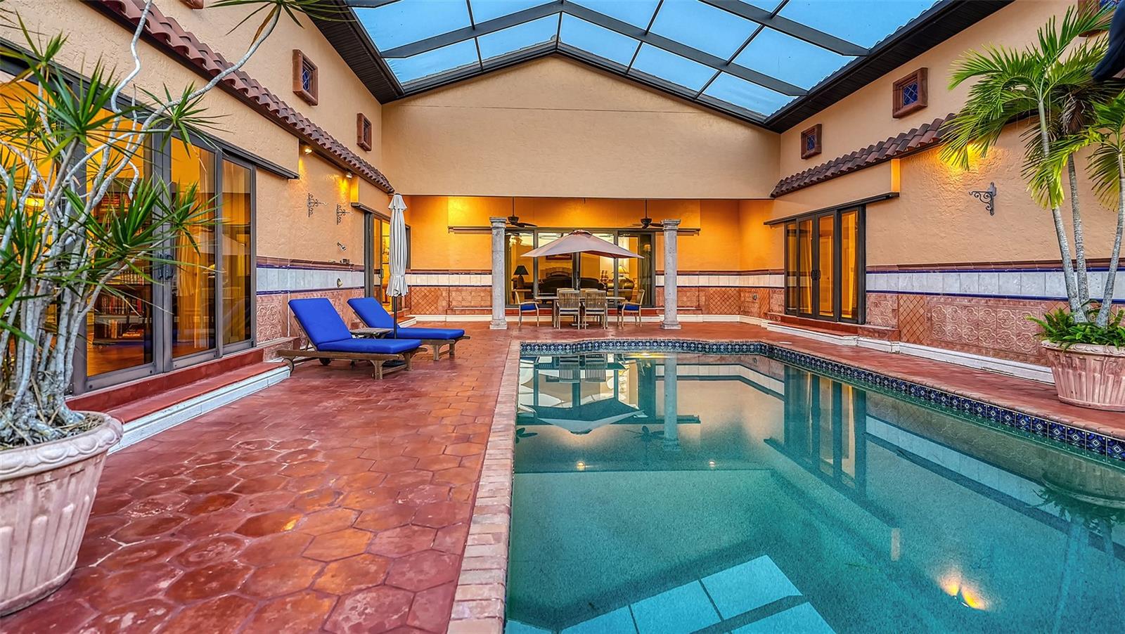 COUNTRY CLUB SHORES SEC 04 - Residential