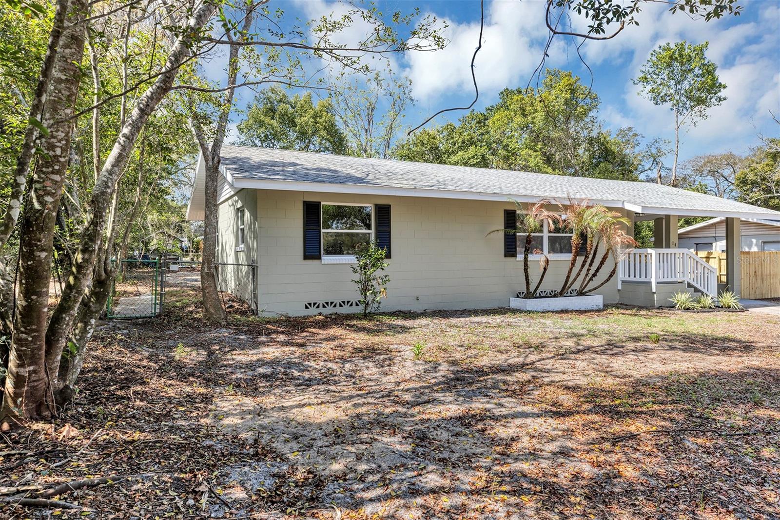 SUNSHINE ACRES - Residential