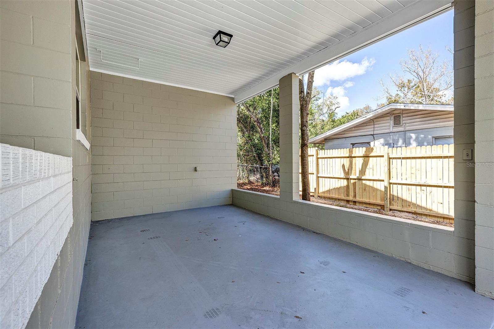 SUNSHINE ACRES - Residential