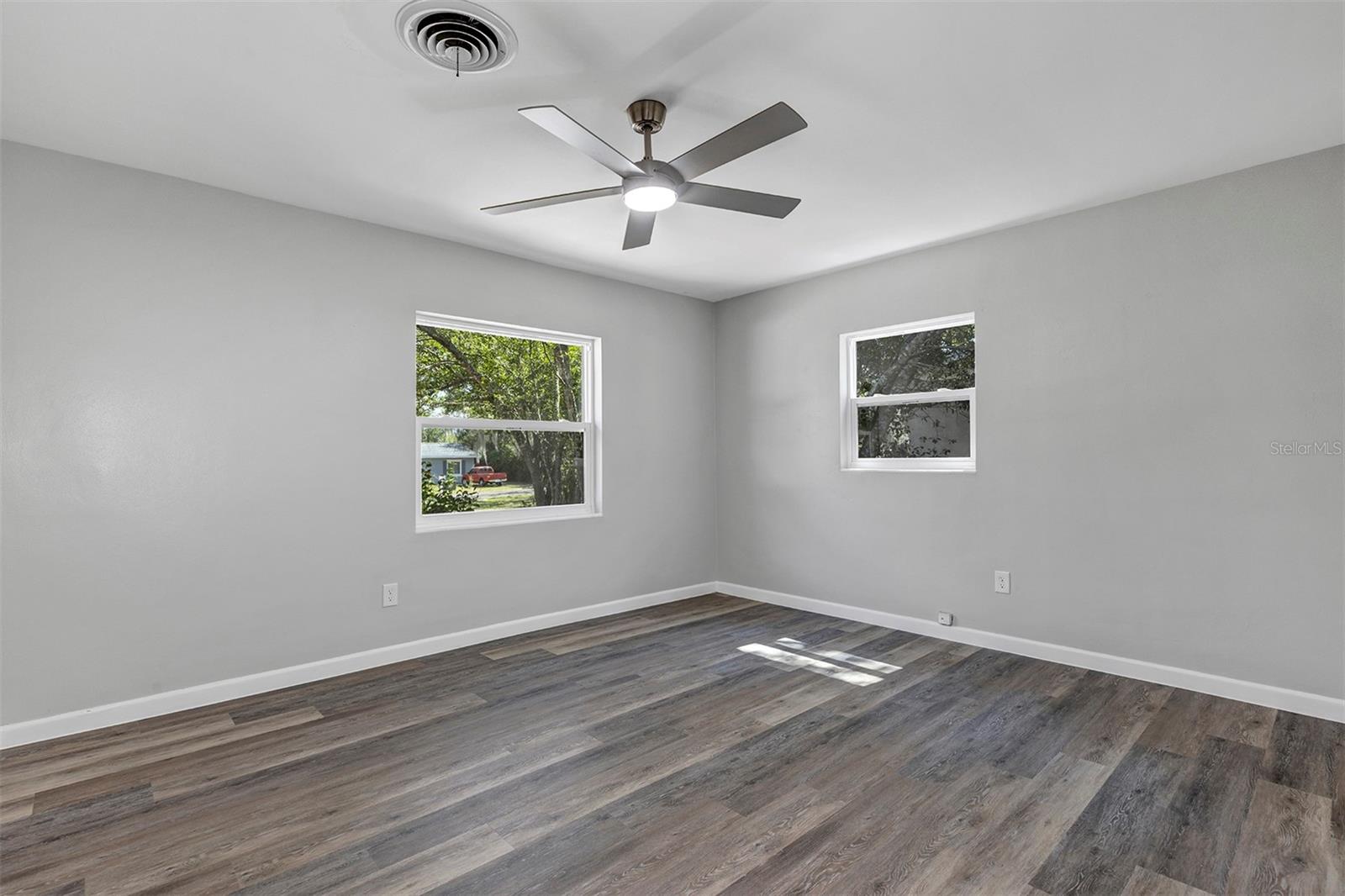 SUNSHINE ACRES - Residential