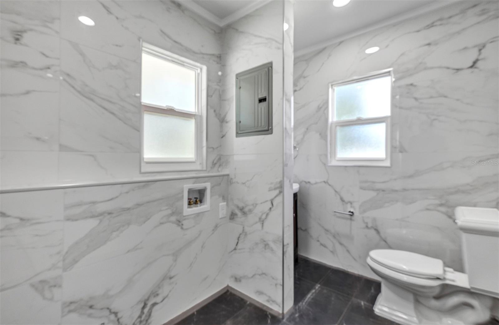 SUNSHINE ACRES - Residential