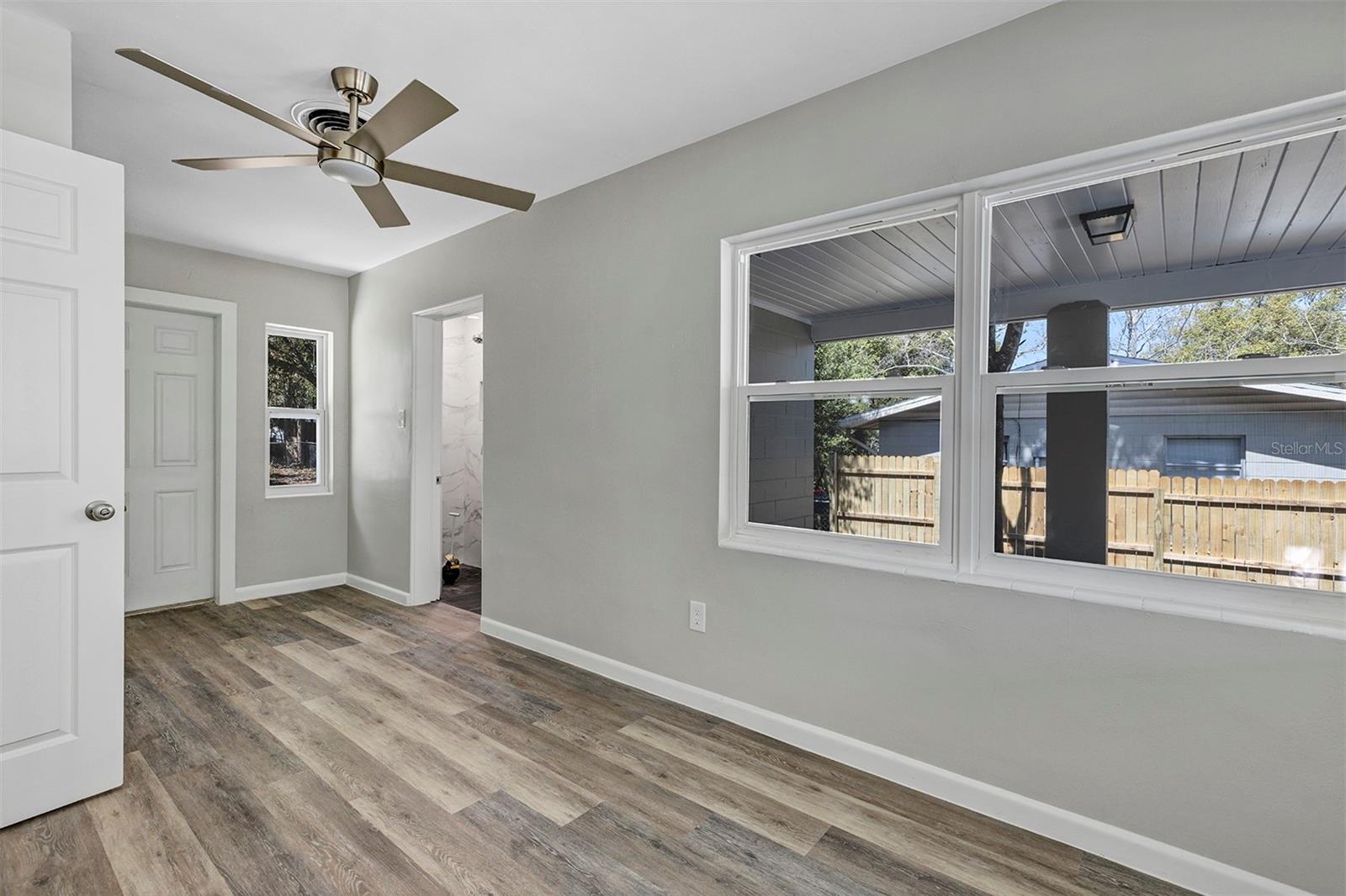 SUNSHINE ACRES - Residential