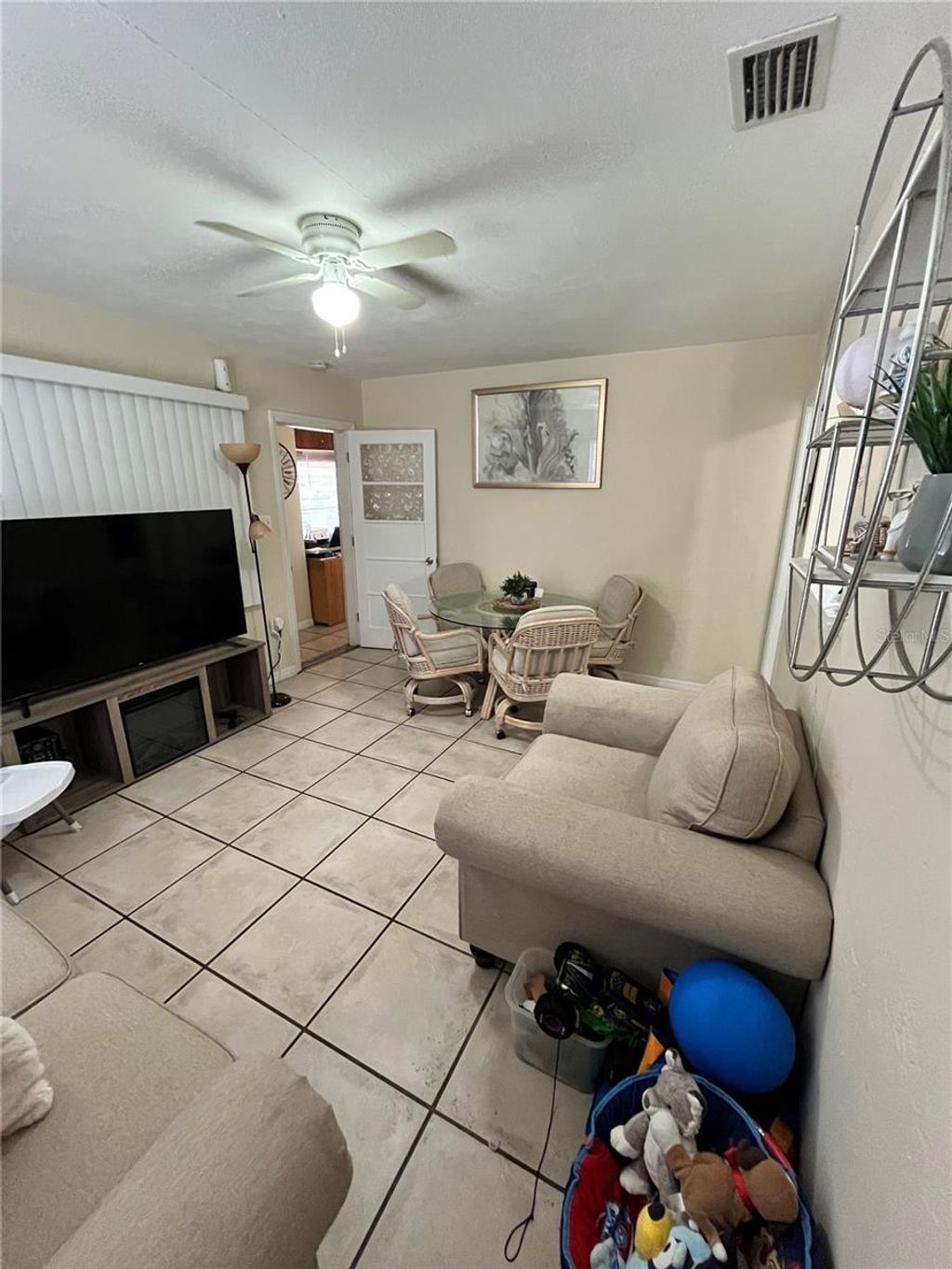 Photo of 1708 28th Street W, Bradenton, FL 34205 (MLS # TB8388579)