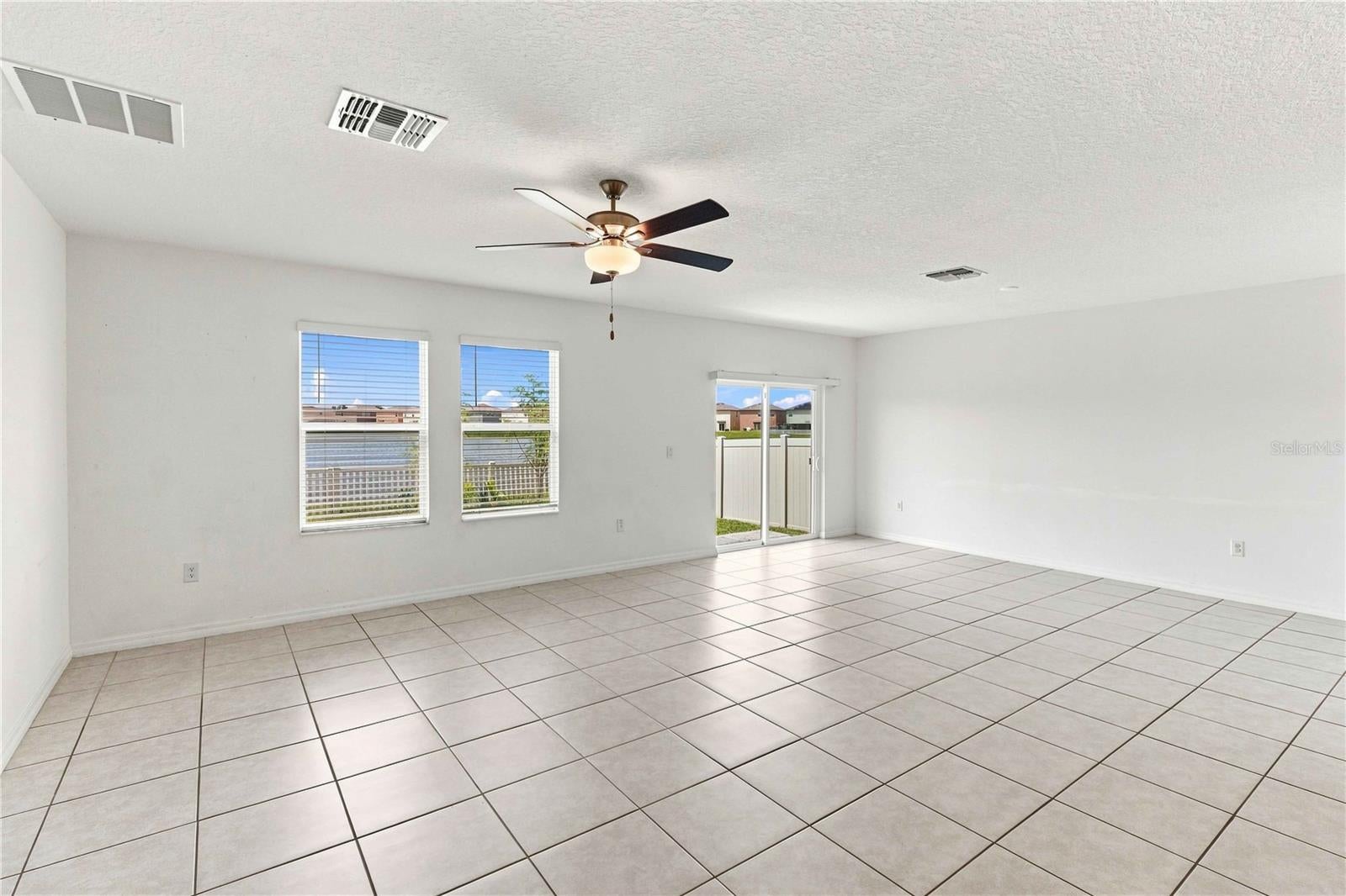 5375 BLUE HORIZON WAY