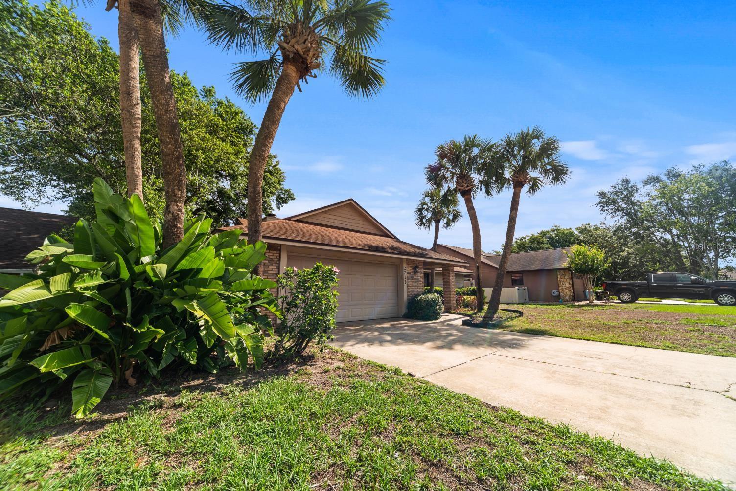 2715 WEKIVA MEADOWS COURT