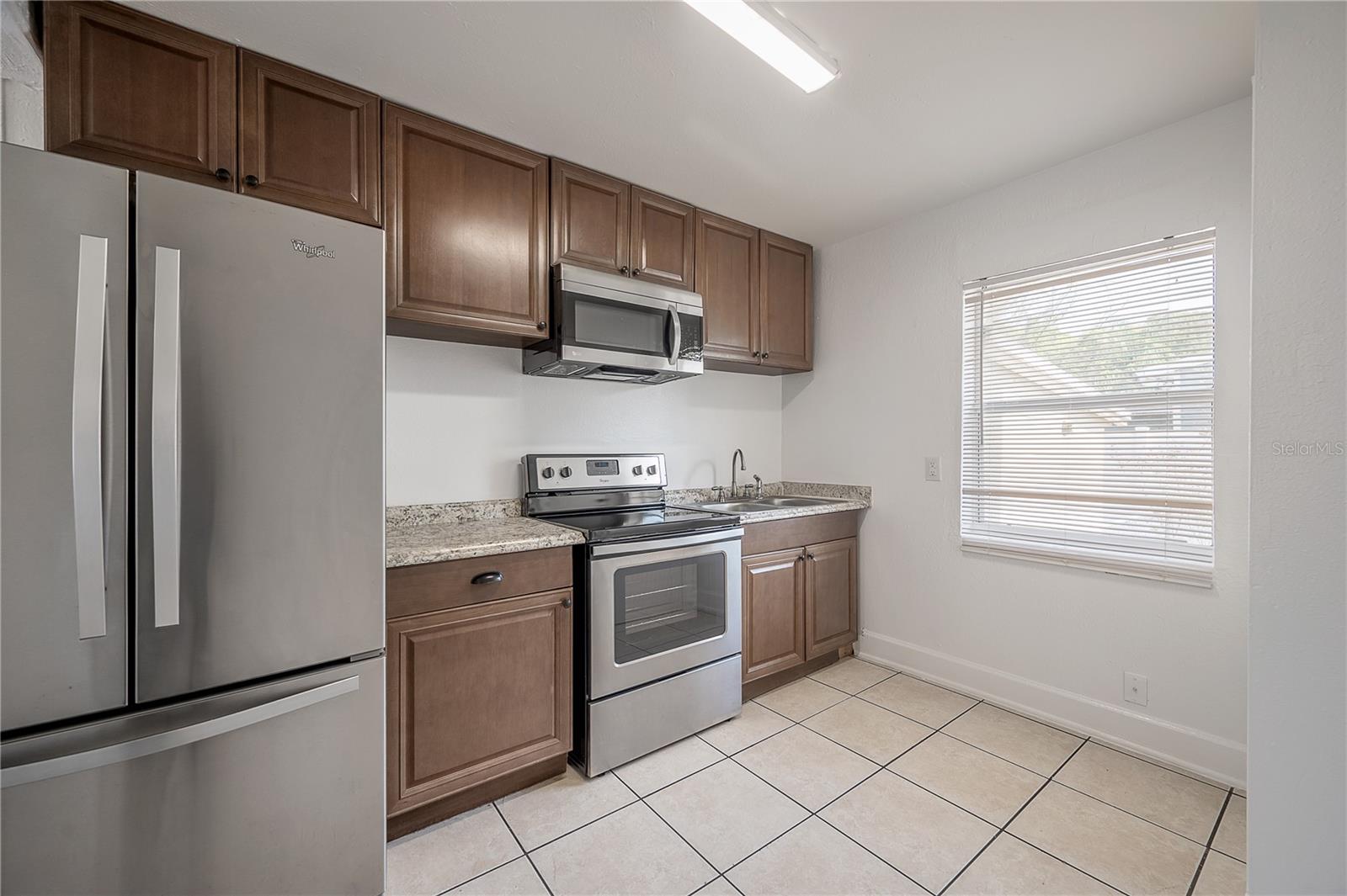 CARLTON PLACE - Residential Income
