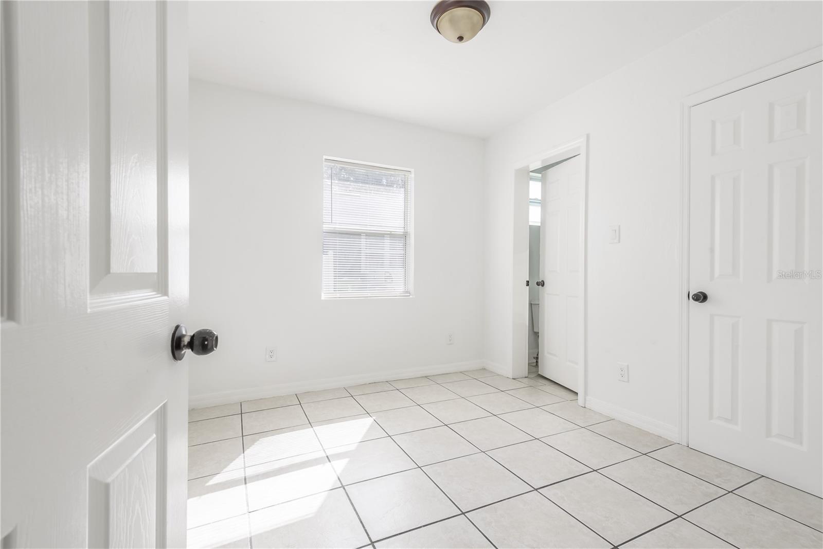 CARLTON PLACE - Residential Income