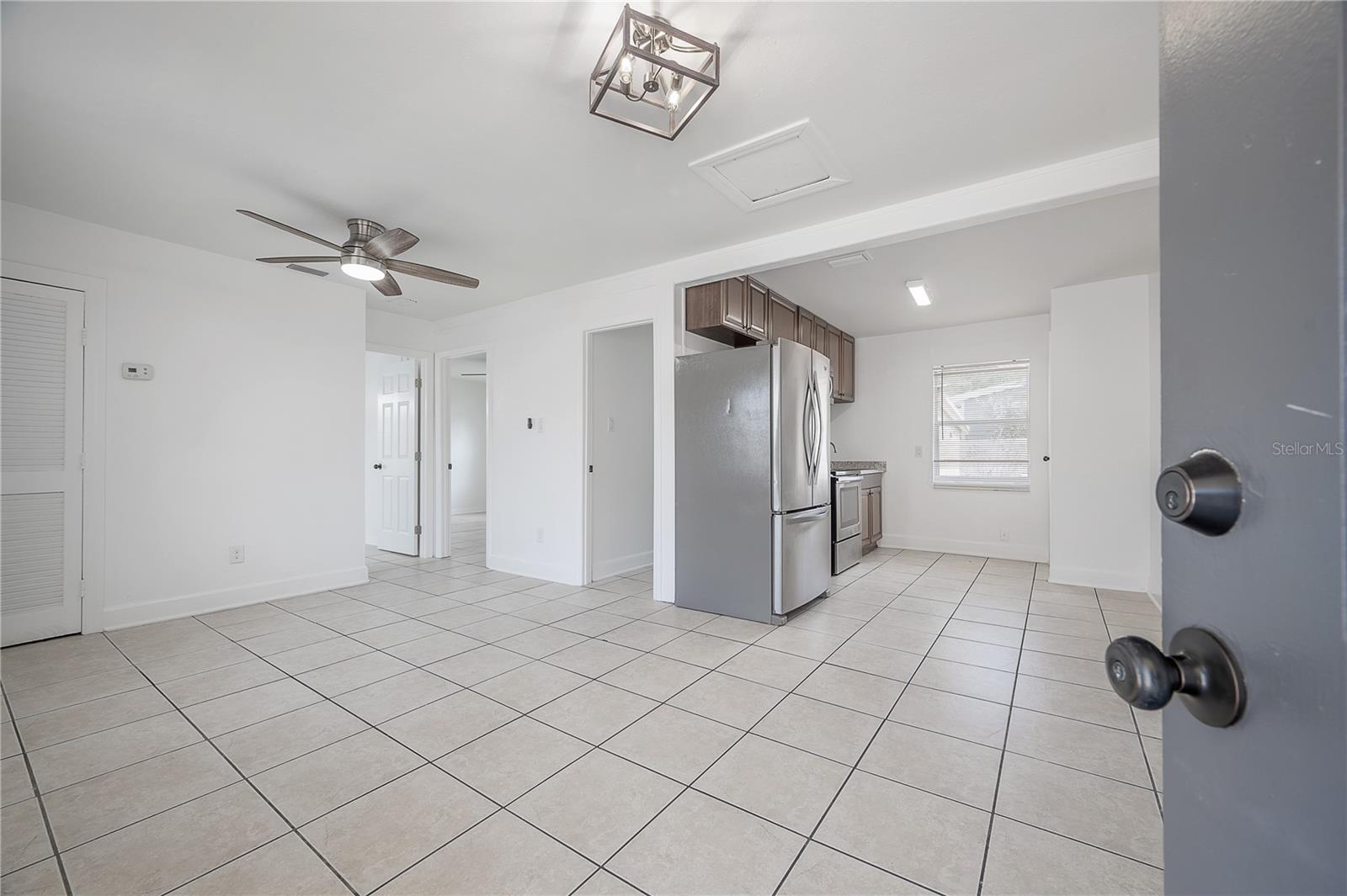 CARLTON PLACE - Residential Income