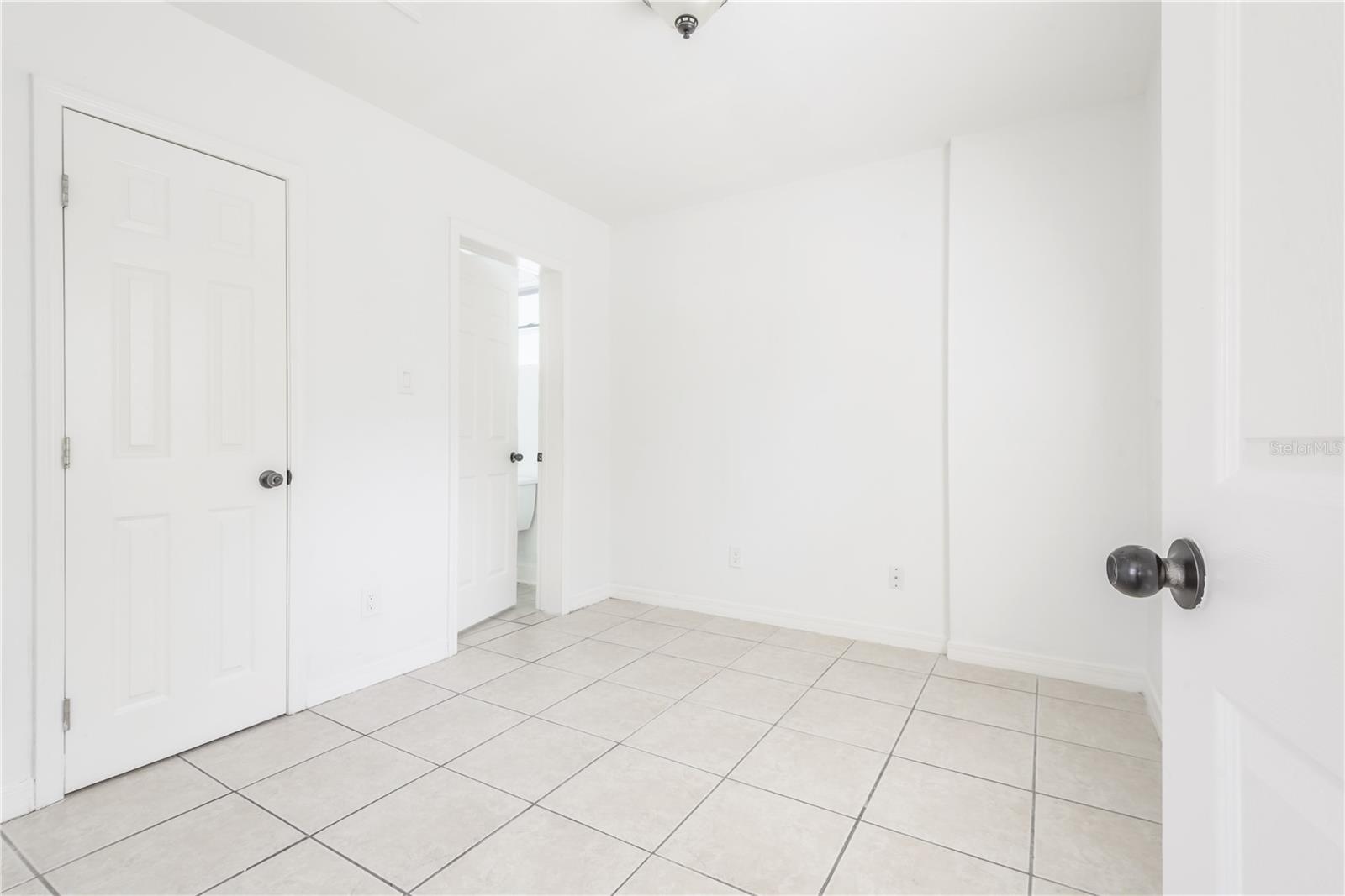 CARLTON PLACE - Residential Income