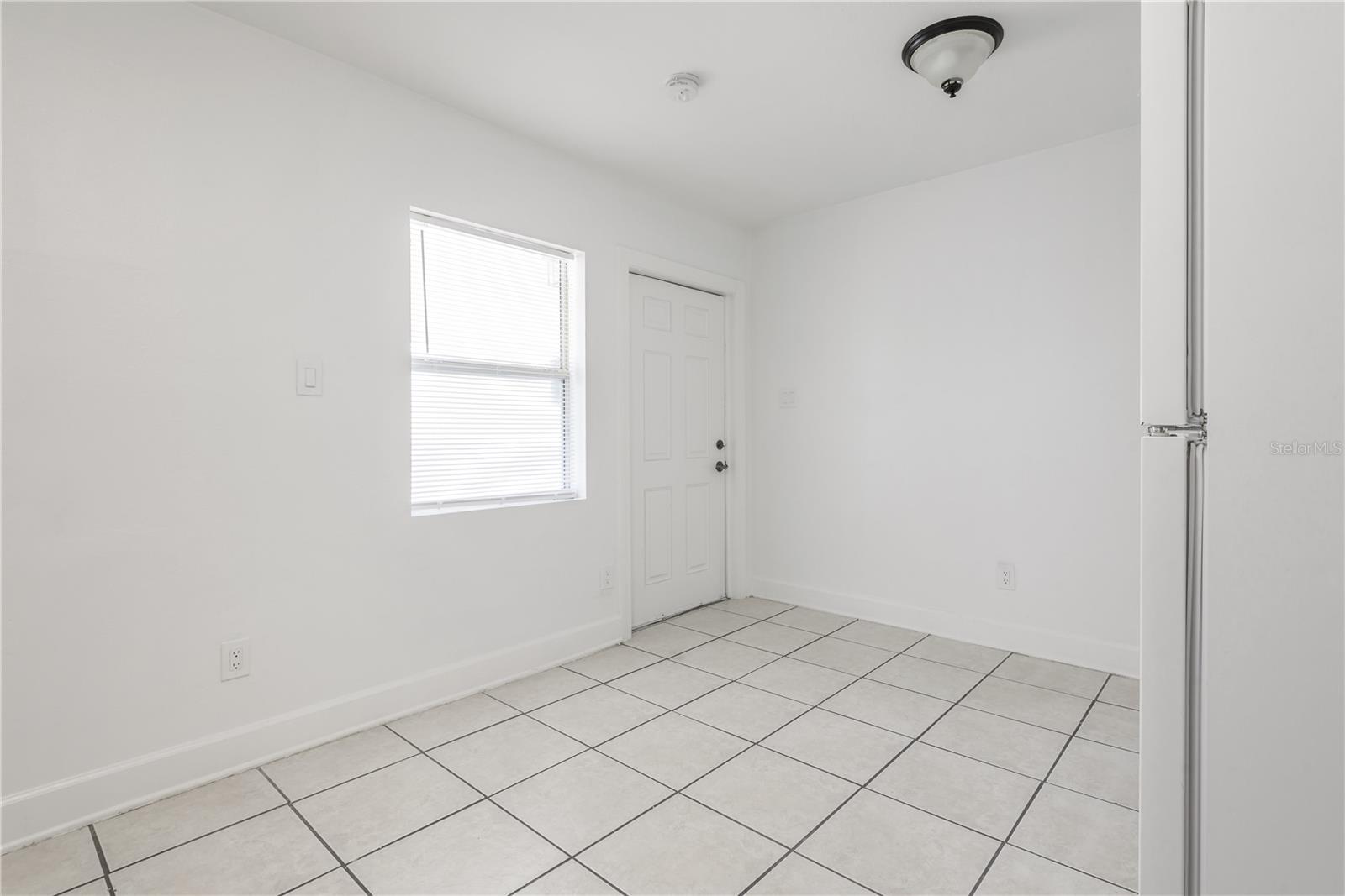 CARLTON PLACE - Residential Income