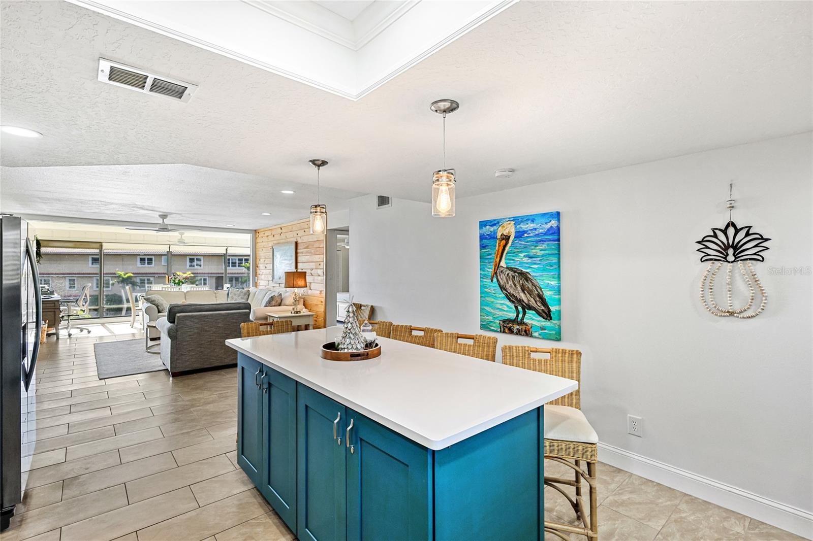 WESTBAY POINT & MOORINGS II - Residential