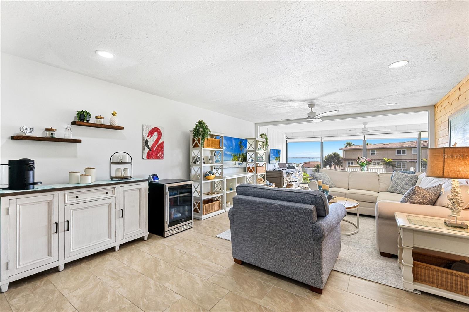 WESTBAY POINT & MOORINGS II - Residential