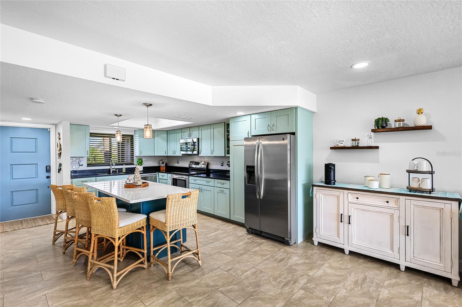 WESTBAY POINT & MOORINGS II - Residential