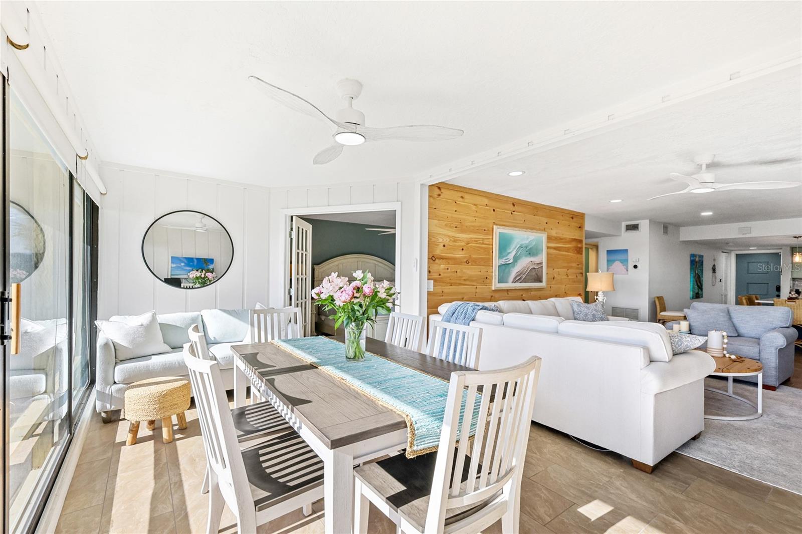 WESTBAY POINT & MOORINGS II - Residential