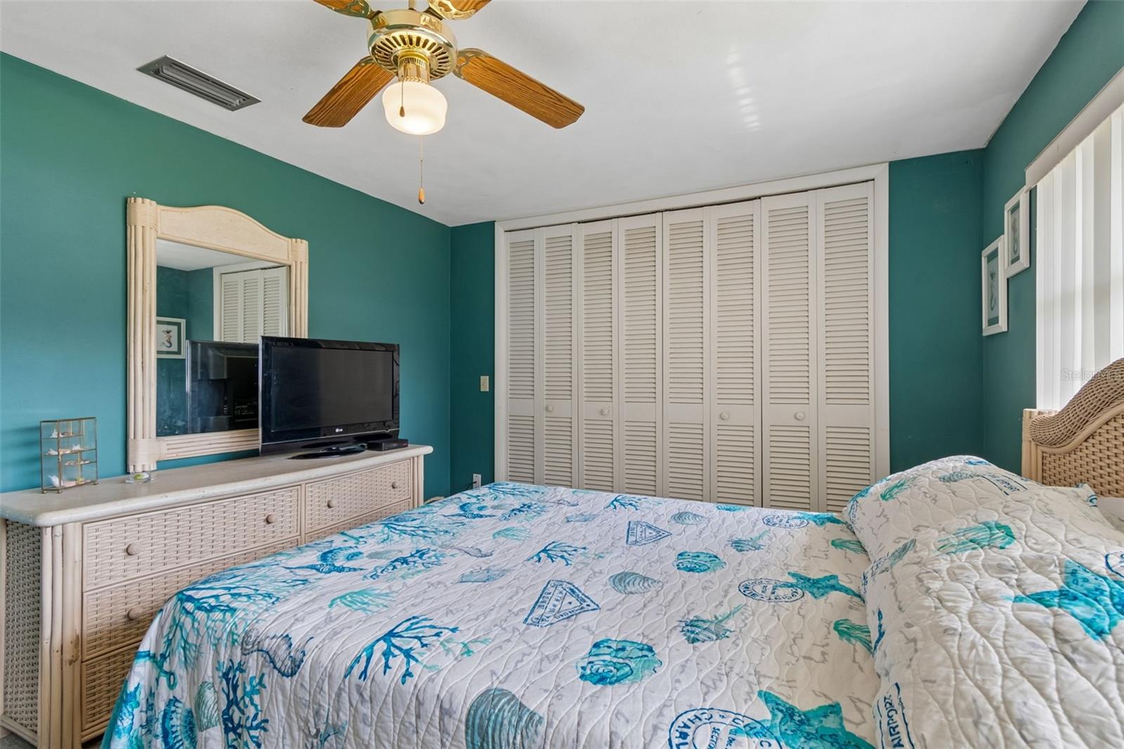 TURF & SURF ESTATES - Residential