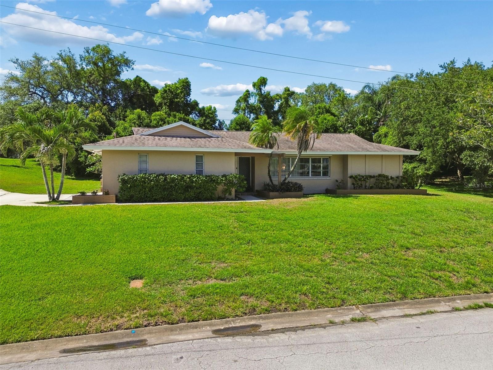 TURF & SURF ESTATES - Residential